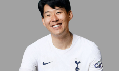 乐鱼电竞官网:32岁孙兴慜夺热刺生涯首冠，10年白衣终捧杯